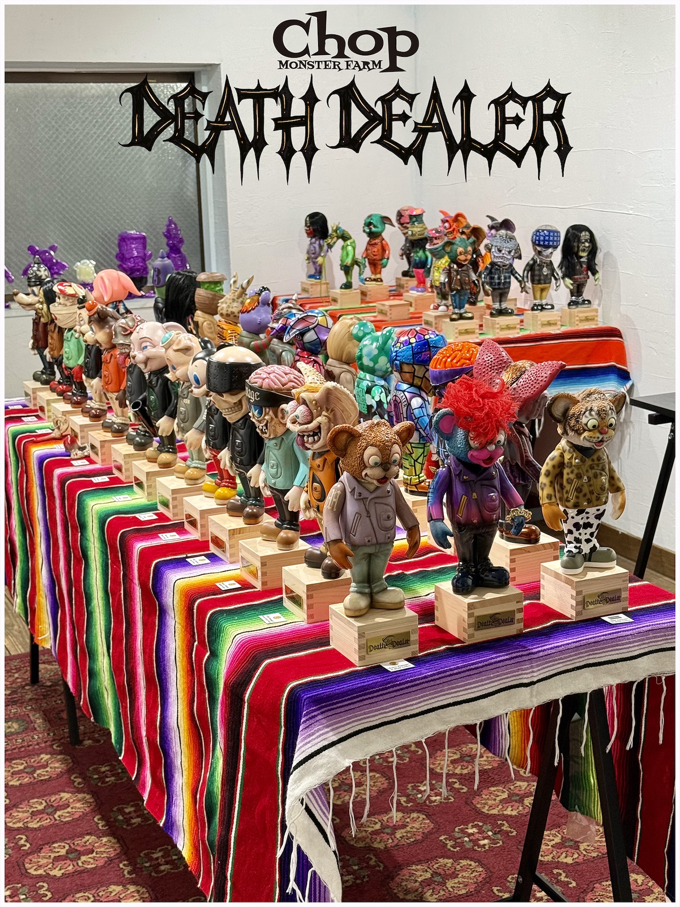 BlackBook Toy Online Store:限定デザイナーズトイ、アート作品通販