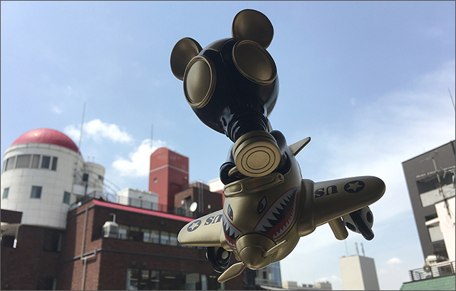 Ron English x BlackBook Toy( ロン・イングリッシュ)　Mousemask Murphy in Airplane Bangkok Gold edition