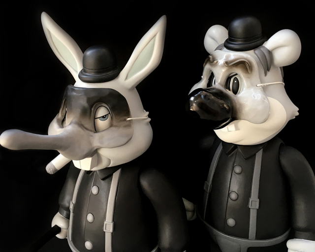 Frank Kozik x BlackBook Toy:A Clockwork Carrot Dim 11インチフィギュア Grayscale Edition