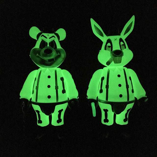 Frank Kozik x BlackBook Toy:A Clockwork Carrot Lil Alex 11インチフィギュア Graveyard Edition