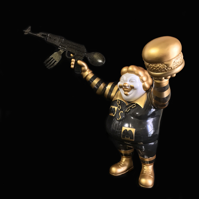 Ron English x BlackBook Toy( ロン・イングリッシュ):EVIL MC 16インチフィギュア Golden Boy