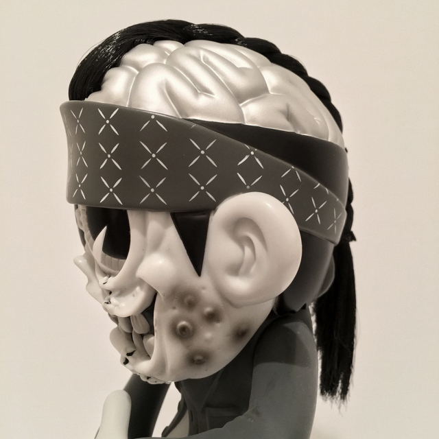 Suicidal Tendencies x BlackBook Toy(スイサイダル・テンデンシーズ) SKUM-kun 10インチフィギュア Mono edition