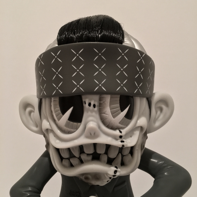 Suicidal Tendencies x BlackBook Toy（スイサイダル・テンデンシーズ）　SKUM-kun 10インチフィギュア Mono edition