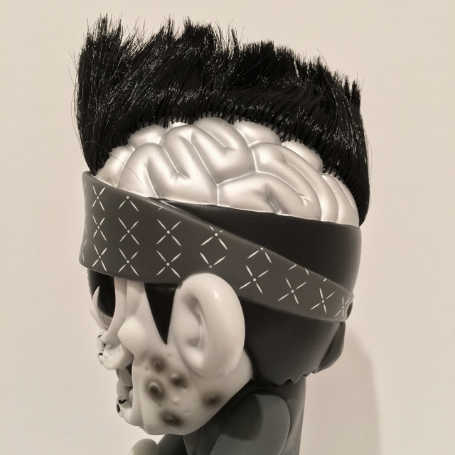 Suicidal Tendencies x BlackBook Toy(スイサイダル・テンデンシーズ) SKUM-kun 10インチフィギュア Mono edition