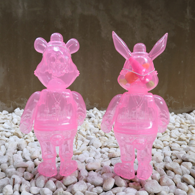 Frank Kozik x BlackBook Toy:A Clockwork Carrot Sakura Clear Lil Alex, Dim(not a set) with mini Carrots